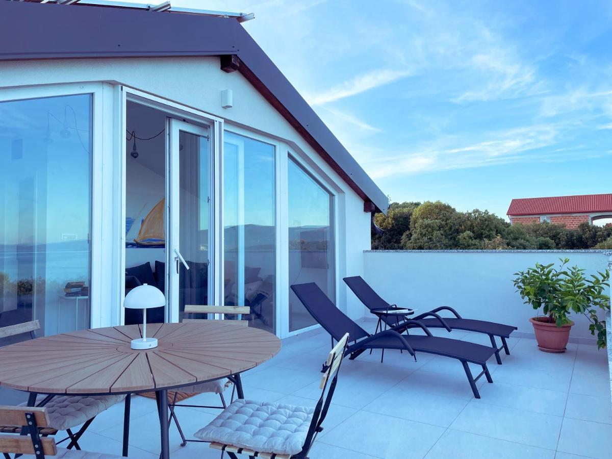 Apartment Seagreen Retreat Peruski Bagian luar foto