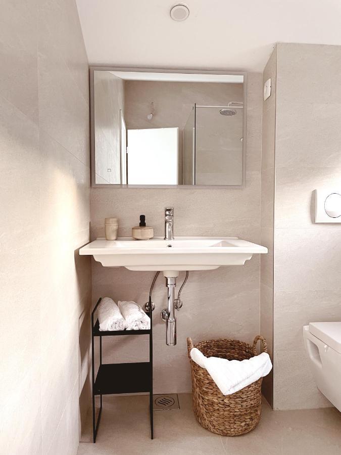 Apartment Seagreen Retreat Peruski Bagian luar foto